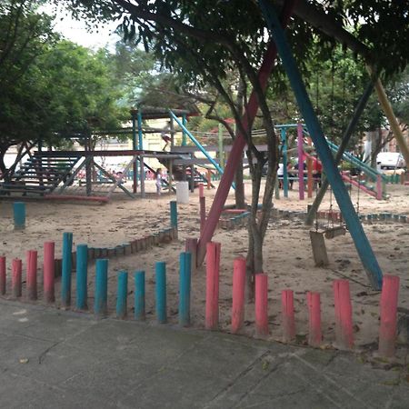 Apto ótima localização Apartamento Capão da Canoa Exterior foto