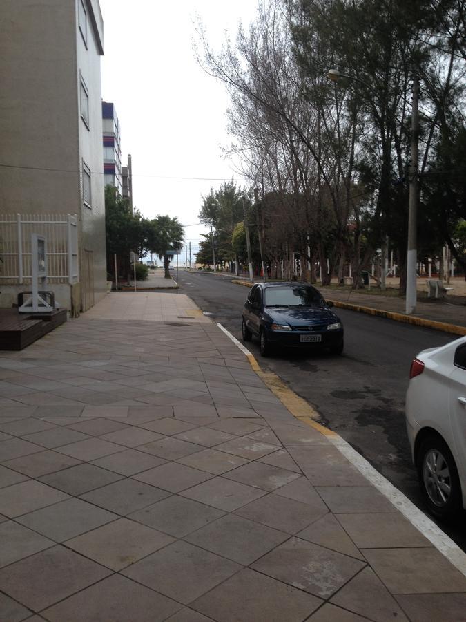 Apto ótima localização Apartamento Capão da Canoa Exterior foto